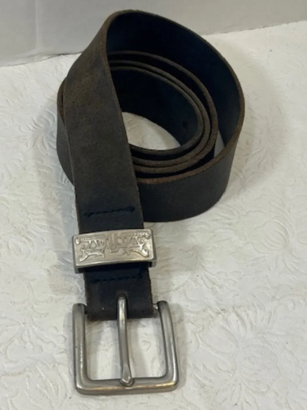 Levi’s Men's Dark Brown Full Grain Bovine Leather Belt Two Horse Logo WesternXXL